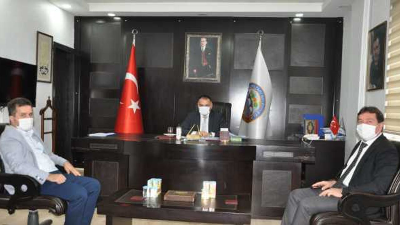 Başkan Akgül'den uzaktan eğitime destek