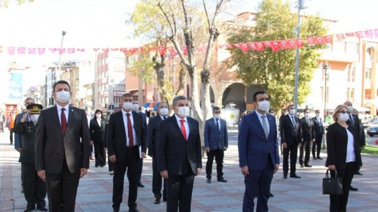 Karaman'da 29 Ekim Cumhuriyet Bayramı kutlandı