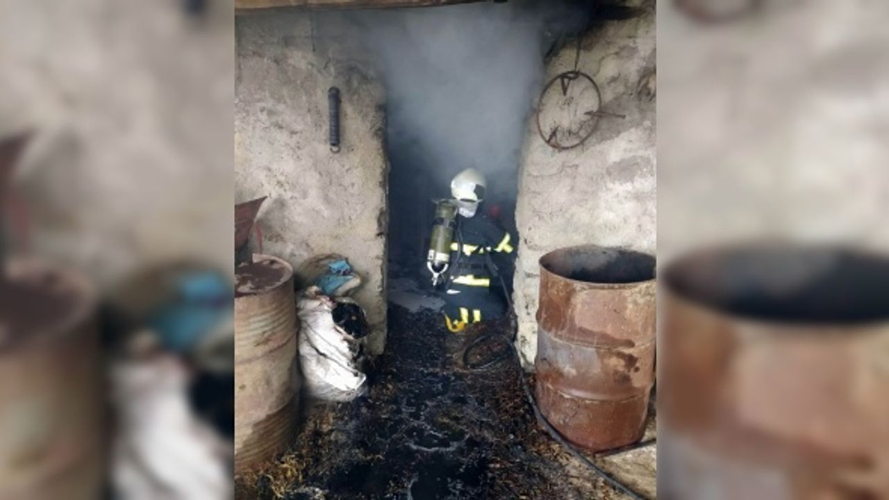Kilis'te odunluk yangını