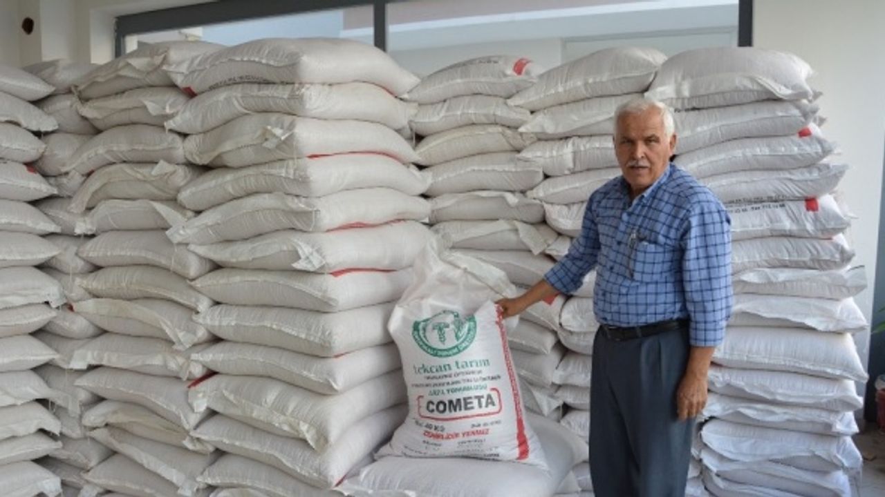 Korkuteli'nde 180 ton sertifikalı tohum satıldı