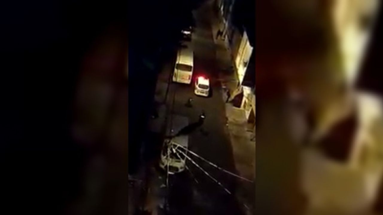 Arnavutköy'de hareketli anlar: Polis bacağından vurarak etkisiz hale getirdi