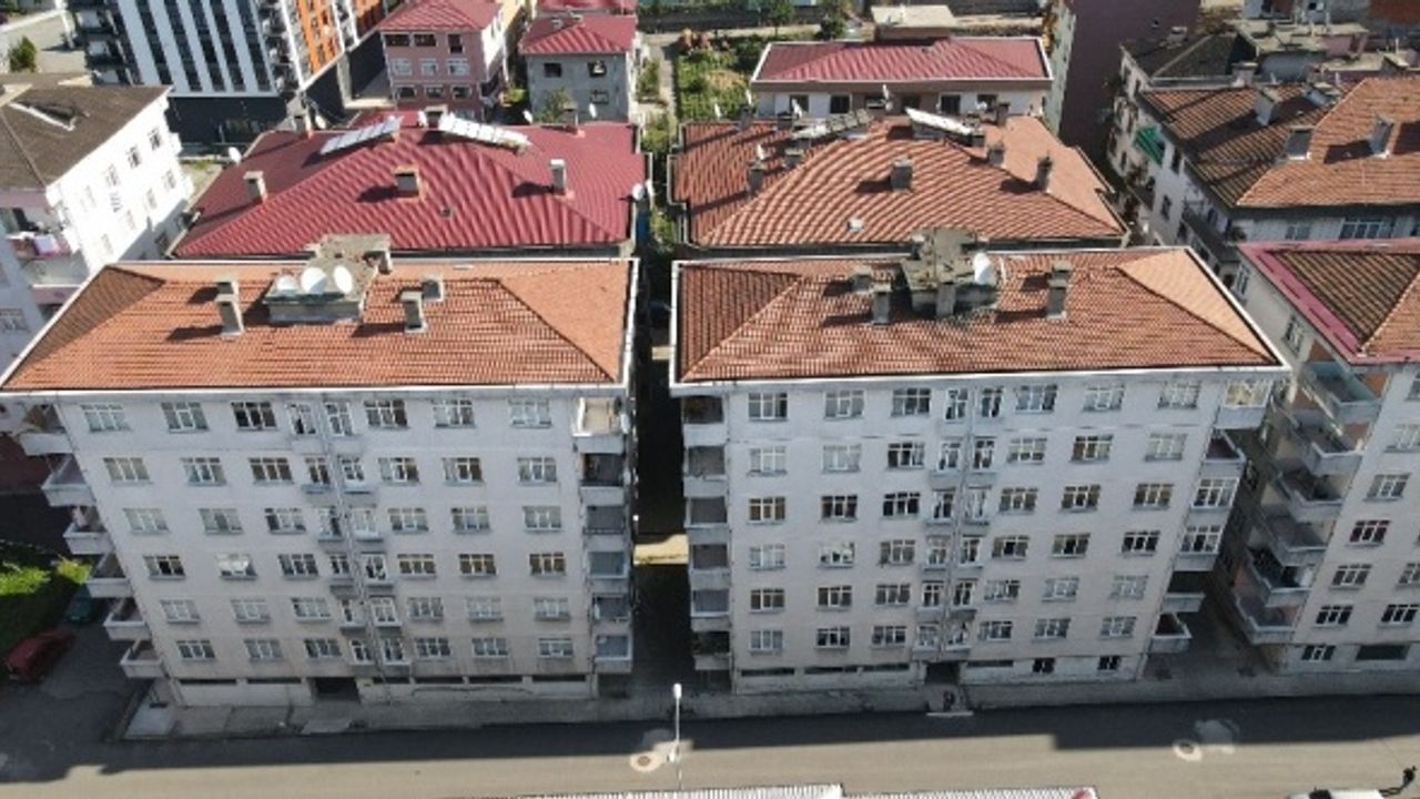 Rize'nin kentsel dönüşümü için İzmir'de yaşanan son depreme dikkat çekti