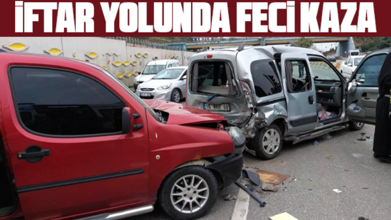 Samsun'da iftar saati feci kaza! İki araç birbirine girdi