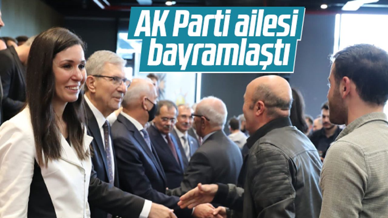 Samsun'da AK Parti İl Başkanlığı bayramlaşma töreni düzenledi