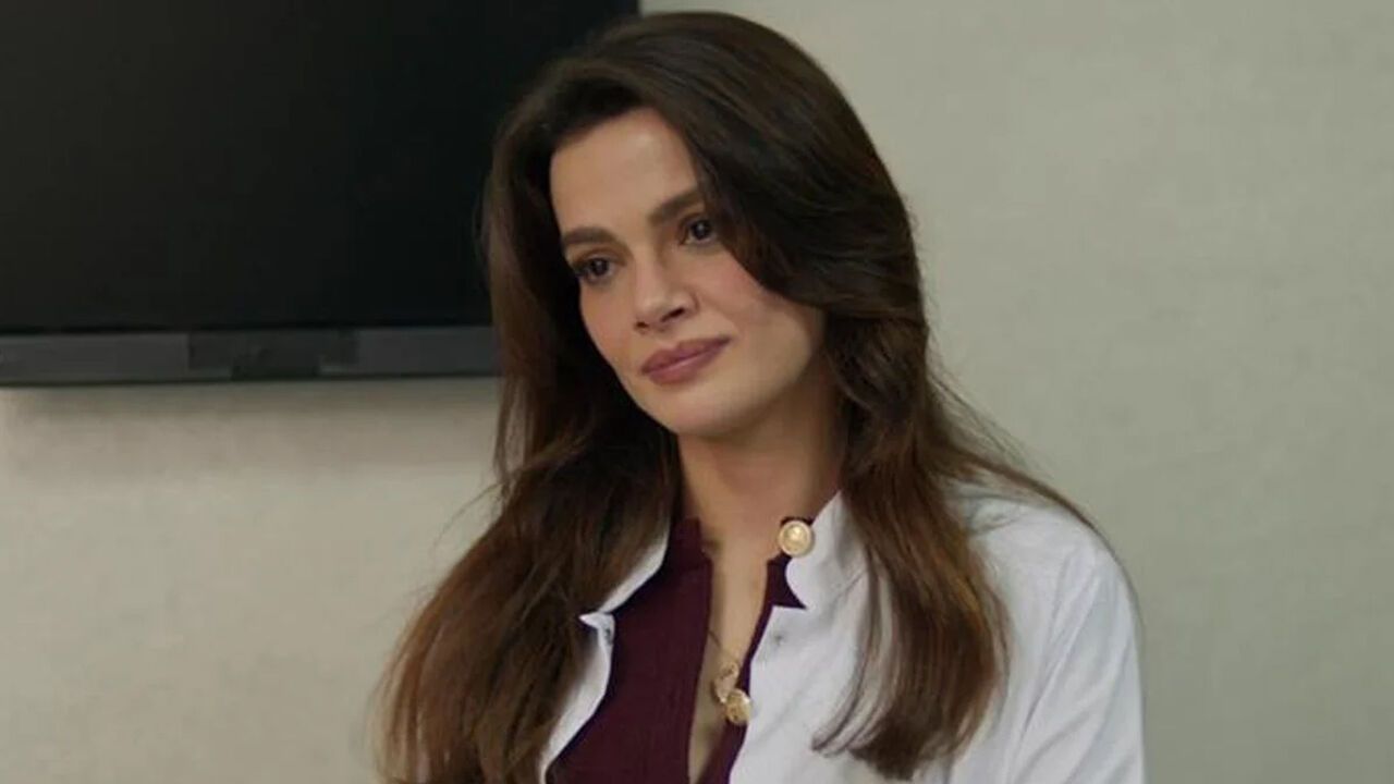 Uzak Şehir'in Alya'sı da gözaltı listesinde! İşte ilk açıklaması