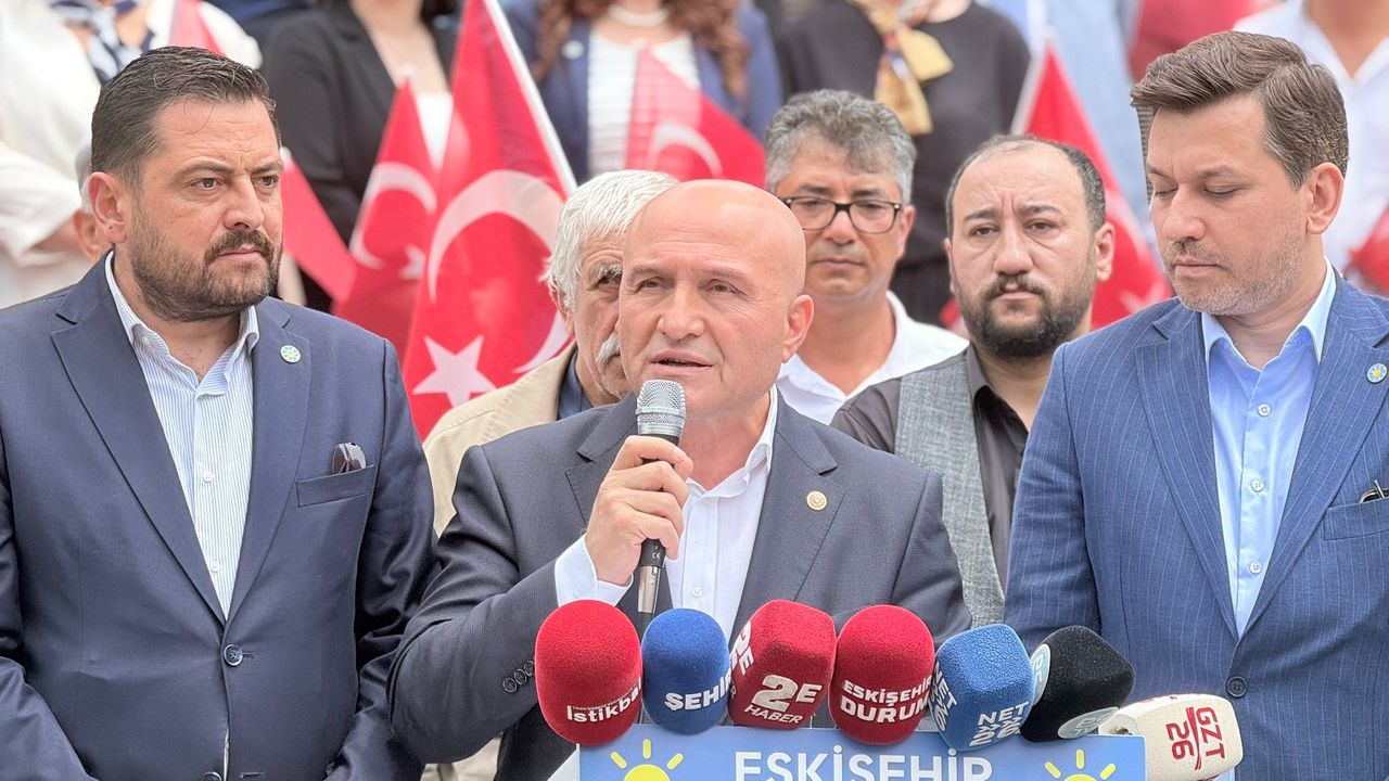 İYİ Partili Erhan Usta: "Haksızlığa itirazı olan herkesi davet ediyoruz"