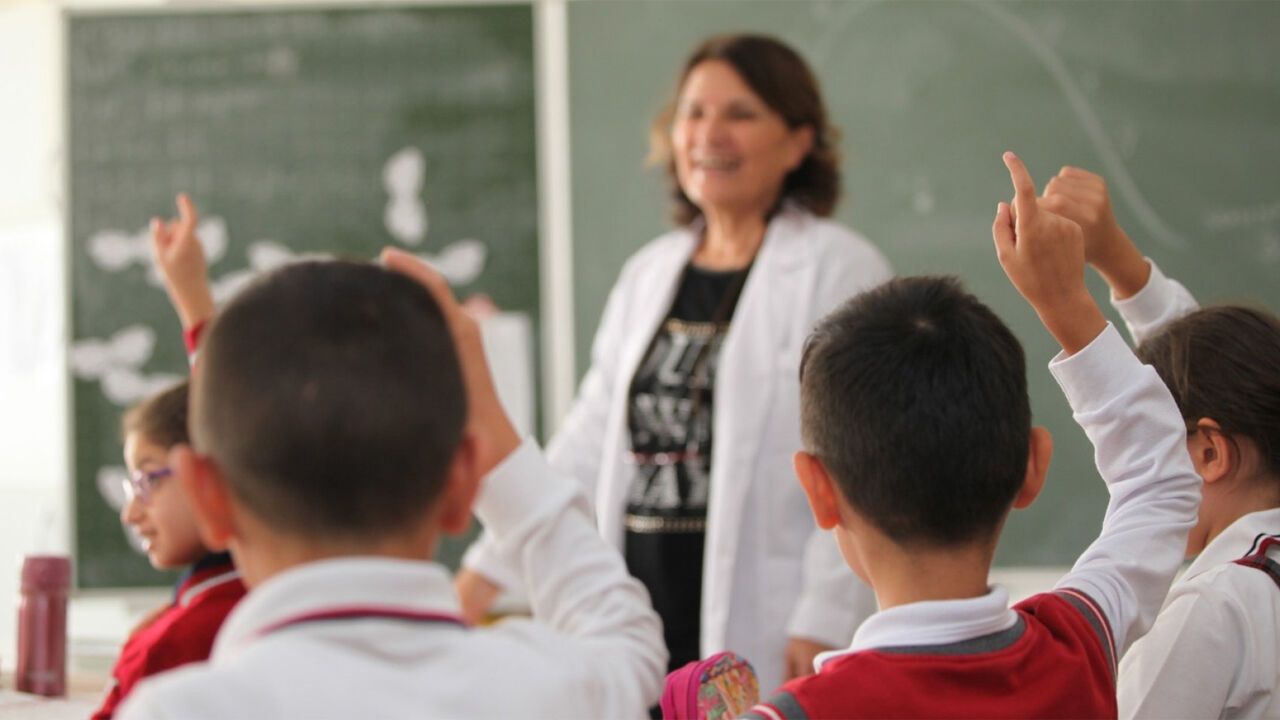 MEB duyurdu: Öğretmenlerin beklediği gün geldi