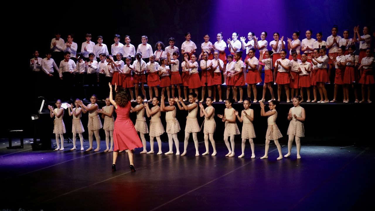 Samsun'da Cumhuriyet coşkusu sahneye taşındı! 70 çocuktan özel konser
