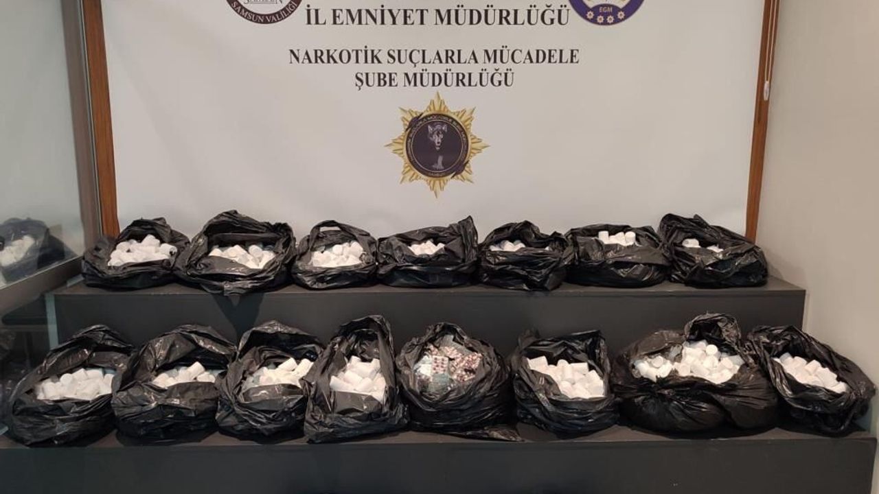 Samsun’da 4 ayrı operasyonda 117 bin 646 hap ele geçirildi