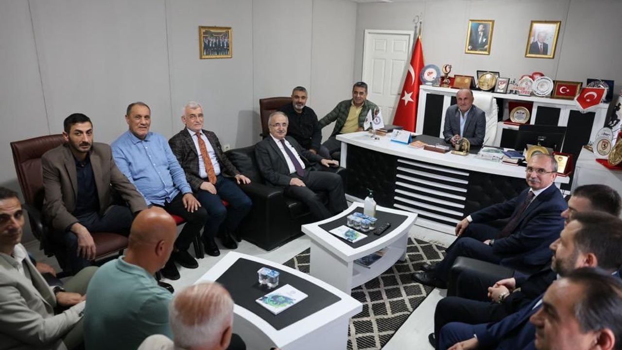 AK Parti heyetinden Şener Aydın’a ziyaret! Amatör spor konuşuldu