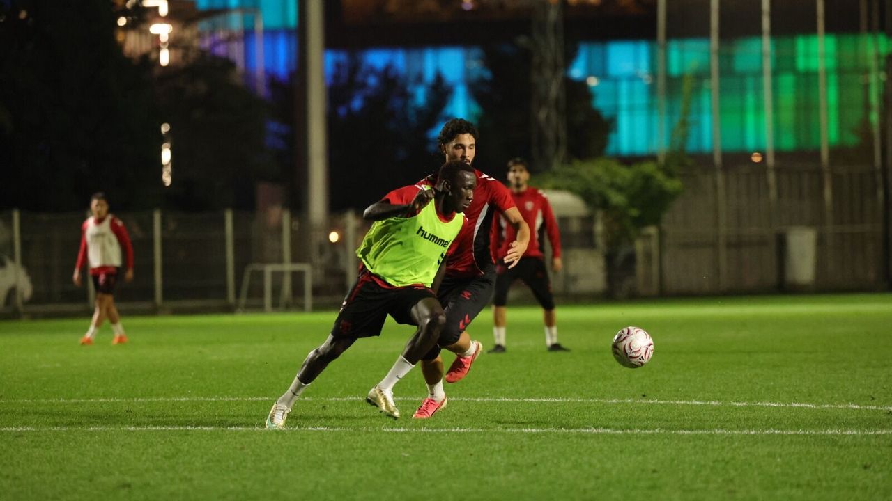 Samsunspor’da eksik kalmadı! Jarju takıma katıldı