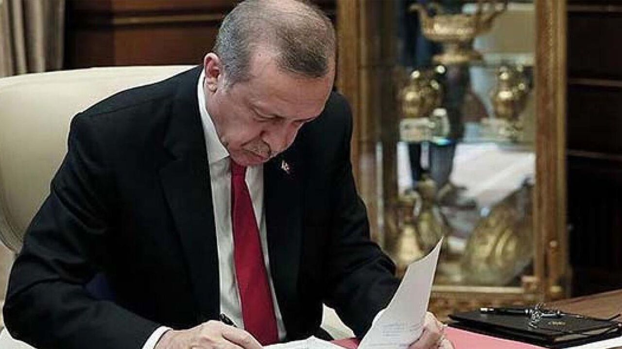 Cumhurbaşkanı Erdoğan imzaladı! Kritik görevlere yeni isimler atandı