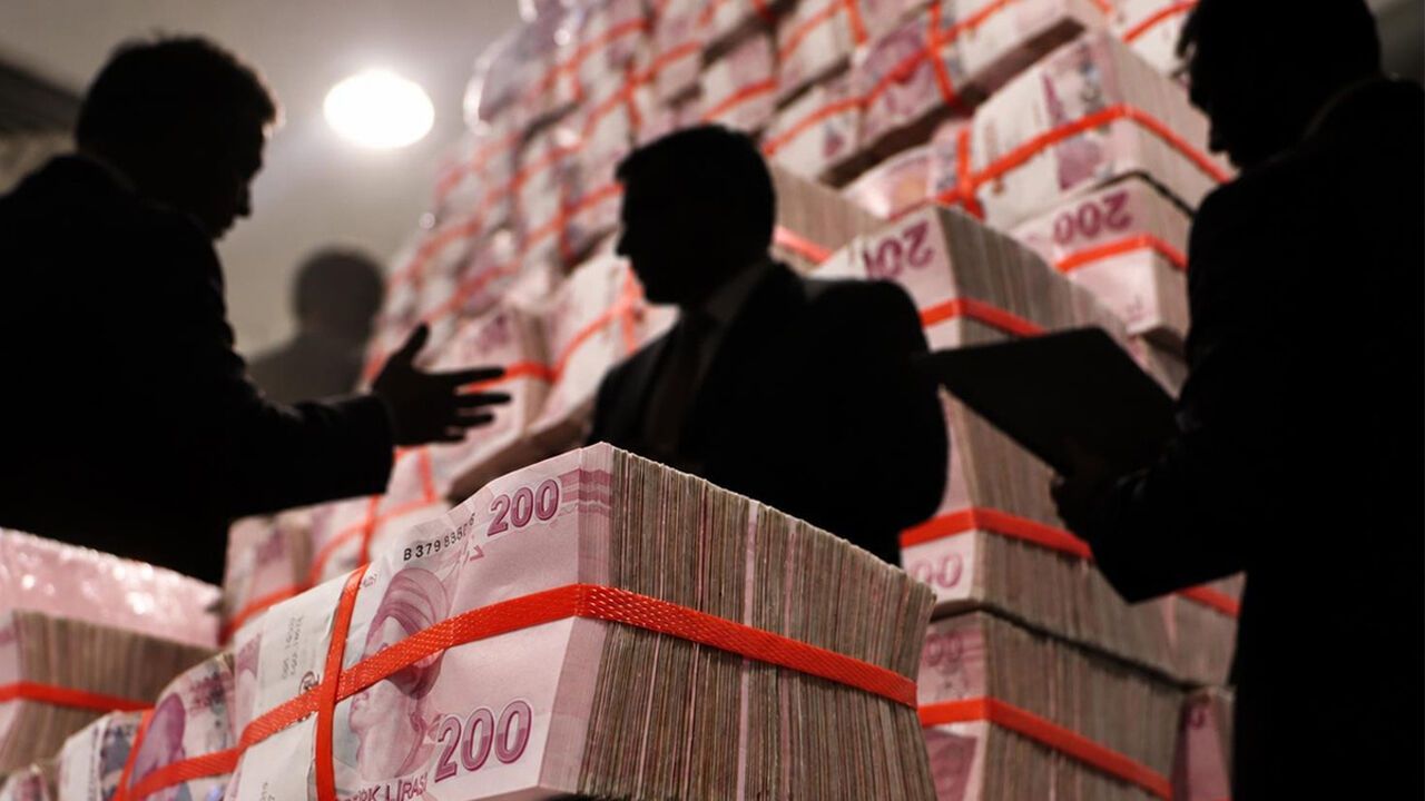Fon soruşturmasında dev rakam! 214 kişi ve kurum tek tek tespit edildi