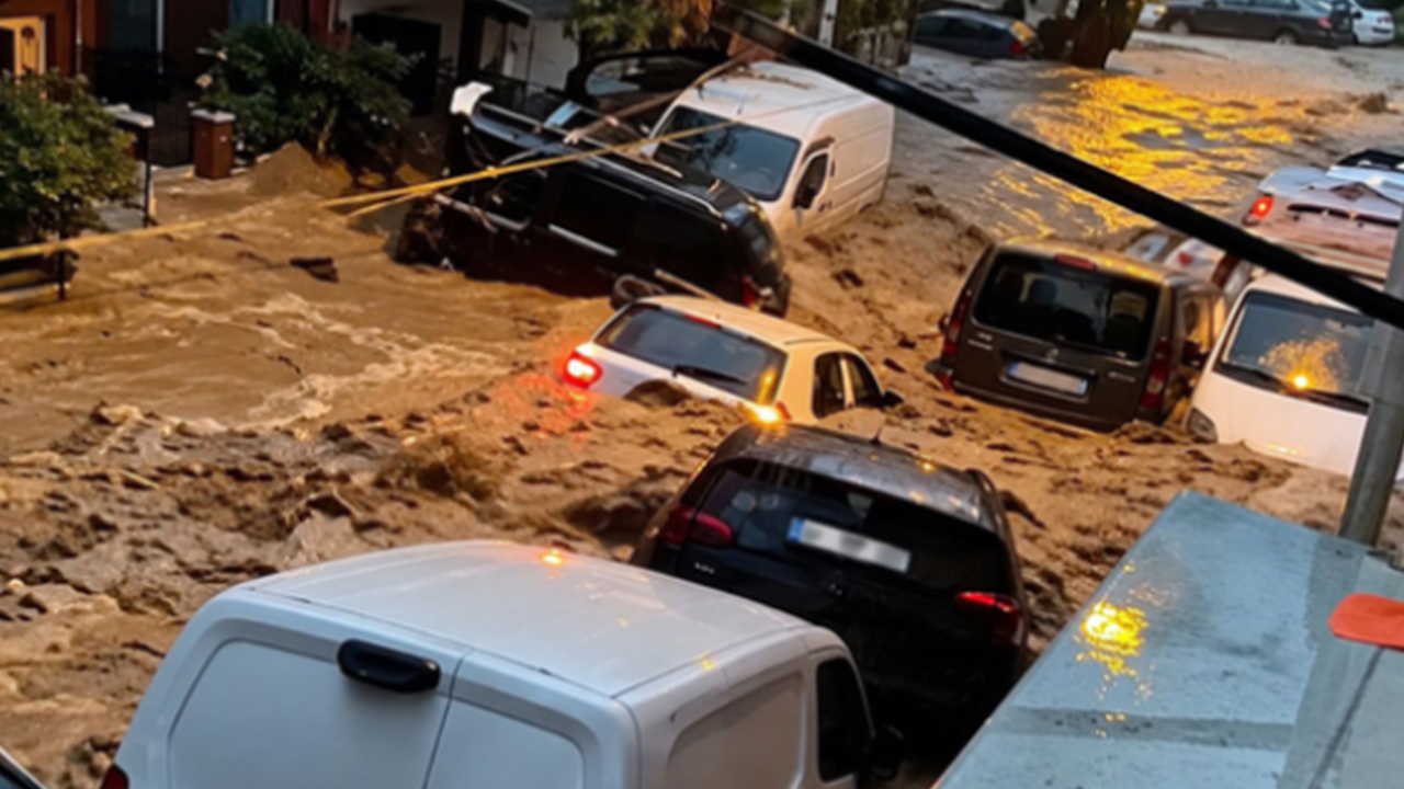 İstanbul'daki seli günler önce bildi! Şimdi daha kötüsünü söylüyor