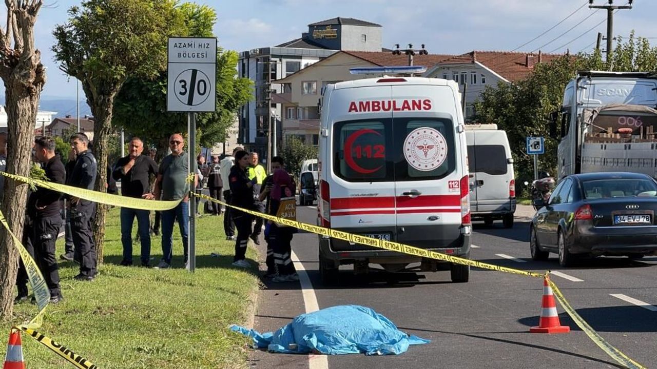 Korkunç kaza! Yaya yaşamını yitirdi, sürücü ağır yaralı