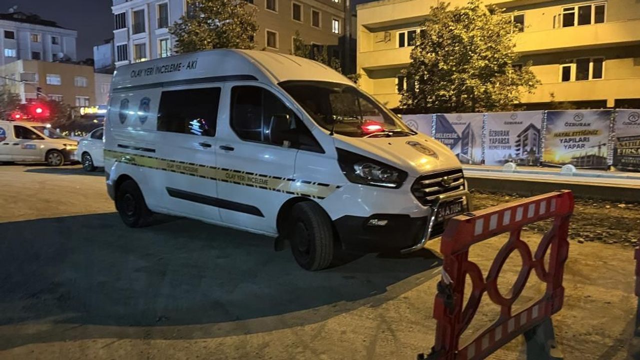 İstanbul'da yol çalışmasında korkunç olay! İşçi boşluğa düşerek hayatını kaybetti