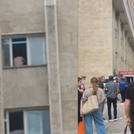 OMÜ Hastanesi’nde korku dolu anlar! Polis ekipleri ikna etti