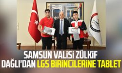 Samsun Valisi Zülkif Dağlı'dan LGS birincilerine tablet