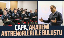 Samsunspor Futbol Direktörü Fuat Çapa, akademi antrenörleri ile buluştu 