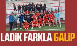 Ladik Belediyespor, Tekkeköyspor'u mağlup etti