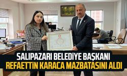 Salıpazarı Belediye Başkanı Refaettin Karaca mazbatasını aldı