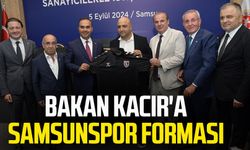 Bakan Kacır'a Samsunspor forması