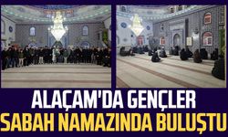 Alaçam'da gençler sabah namazında buluştu