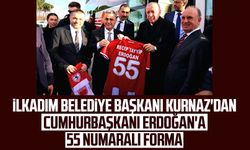 İlkadım Belediye Başkanı İhsan Kurnaz'dan Cumhurbaşkanı Erdoğan'a 55 numaralı forma