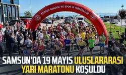 Samsun'da 19 Mayıs Uluslararası Yarı Maratonu koşuldu