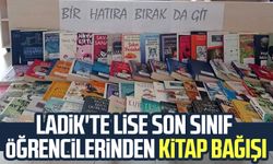 Ladik’te öğrencilerden kütüphaneye hatıra kitap bağışı geleneği