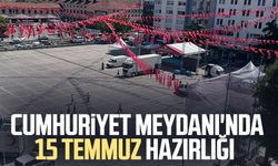 Samsun Cumhuriyet Meydanı'nda 15 Temmuz hazırlığı