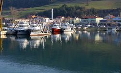 Yakakent’te Sabahı Karşılayan Liman