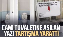 Cami tuvaletine asılan yazı tartışma yarattı
