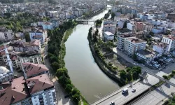 Terme’de Irmaklarla İç İçe Hayat