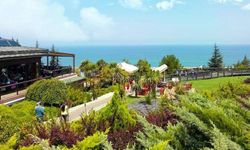 Amisos Tepesi’nde Gün Batımı ve Şehir Silueti