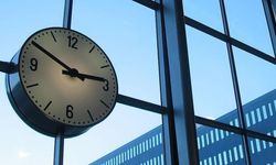 Avrupa yaz saatine geçti: Türkiye’de saatler değişecek mi?
