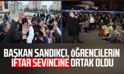 Başkan İbrahim Sandıkçı öğrencilerle iftarda buluştu