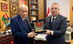 İzzet Ulvi Yönter'in istifası sonrası Bahçeli'den ilk açıklama