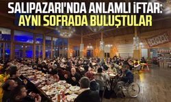 Salıpazarı'nda anlamlı iftar: Aynı sofrada buluştular