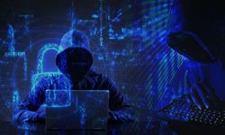 Samsun'da paylaşımlar sonrası baskın! Evinde kalaşnikof ele geçirildi