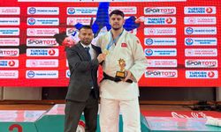 TOHM sporcularından madalya yağmuru!