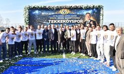 Tekkeköyspor’un şampiyonluğu coşkuyla kutlandı!