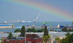 Samsun’da deniz üzerinde gökkuşağı büyüledi!