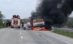 Samsun yolunda panik! Alevler saniyeler içinde büyüdü