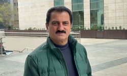 Samsunlu sanatçı İbrahim Tatlıses’e benzerliğiyle şaşırtıyor!