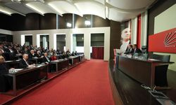 CHP’de olağanüstü toplantı! Samsun İl Başkanı Mehmet Özdağ'da katıldı