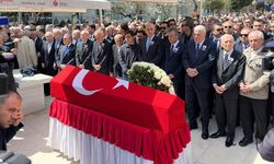 Eski Samsun milletvekili Hüsamettin Cindoruk'a son görev