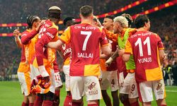 Galatasaray Fenerbahçe’yi 3 golle geçti