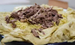 Kavak’ta Köy Et Yemekleri ve Sebzeler