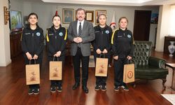 Özel sporcular Samsun’da! Vali Orhan Tavlı'ya ziyaret